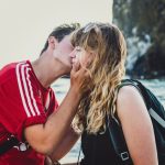 Zdjęcia na profil randkowy: co działa, a co odrzuca?